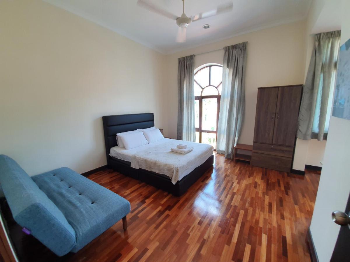 Apartamento Eden Cosy Living Batu Ferringhi Exterior foto