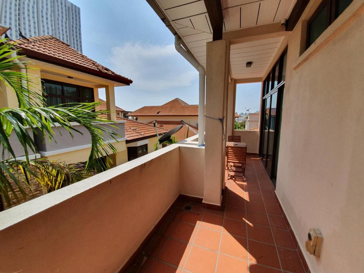Apartamento Eden Cosy Living Batu Ferringhi Exterior foto