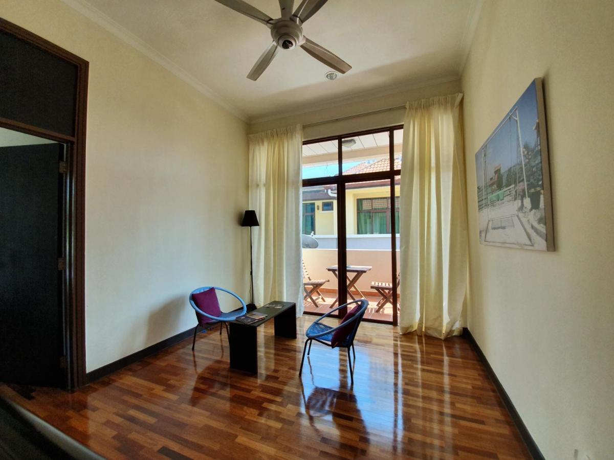 Apartamento Eden Cosy Living Batu Ferringhi Exterior foto