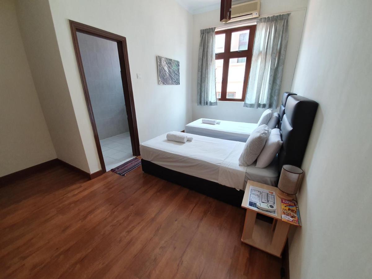 Apartamento Eden Cosy Living Batu Ferringhi Exterior foto