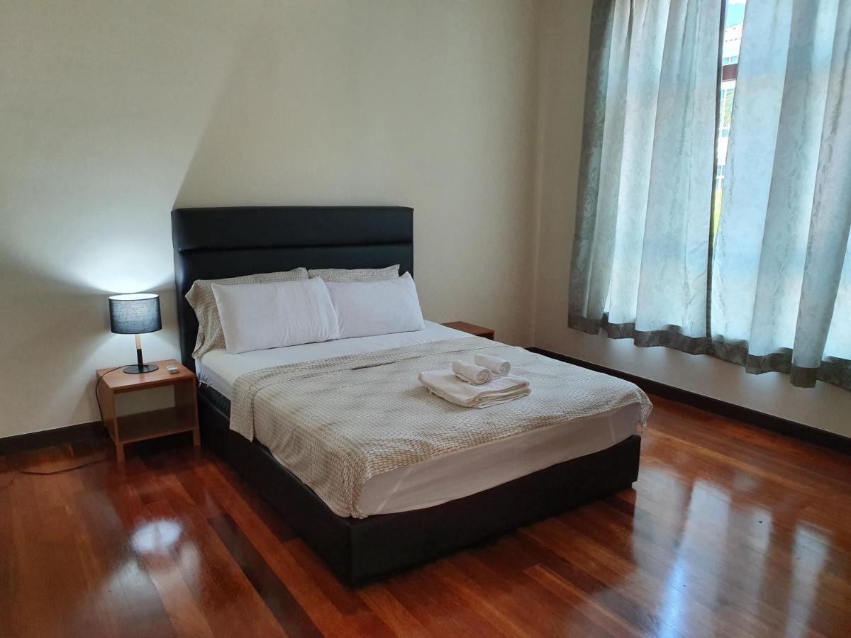 Apartamento Eden Cosy Living Batu Ferringhi Exterior foto